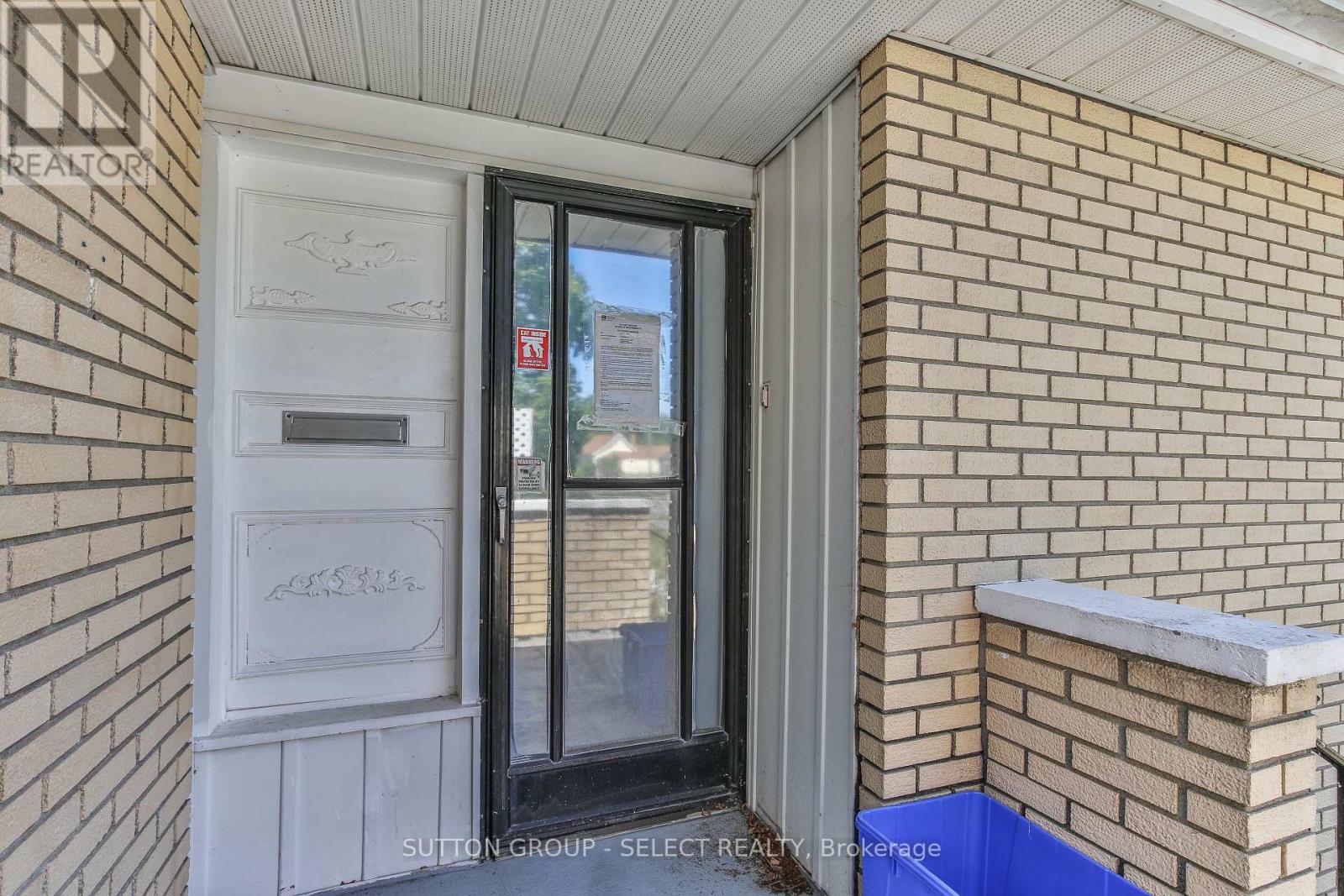 25 Foster Avenue, London North, Ontario  N6H 2K7 - Photo 6 - X12373878