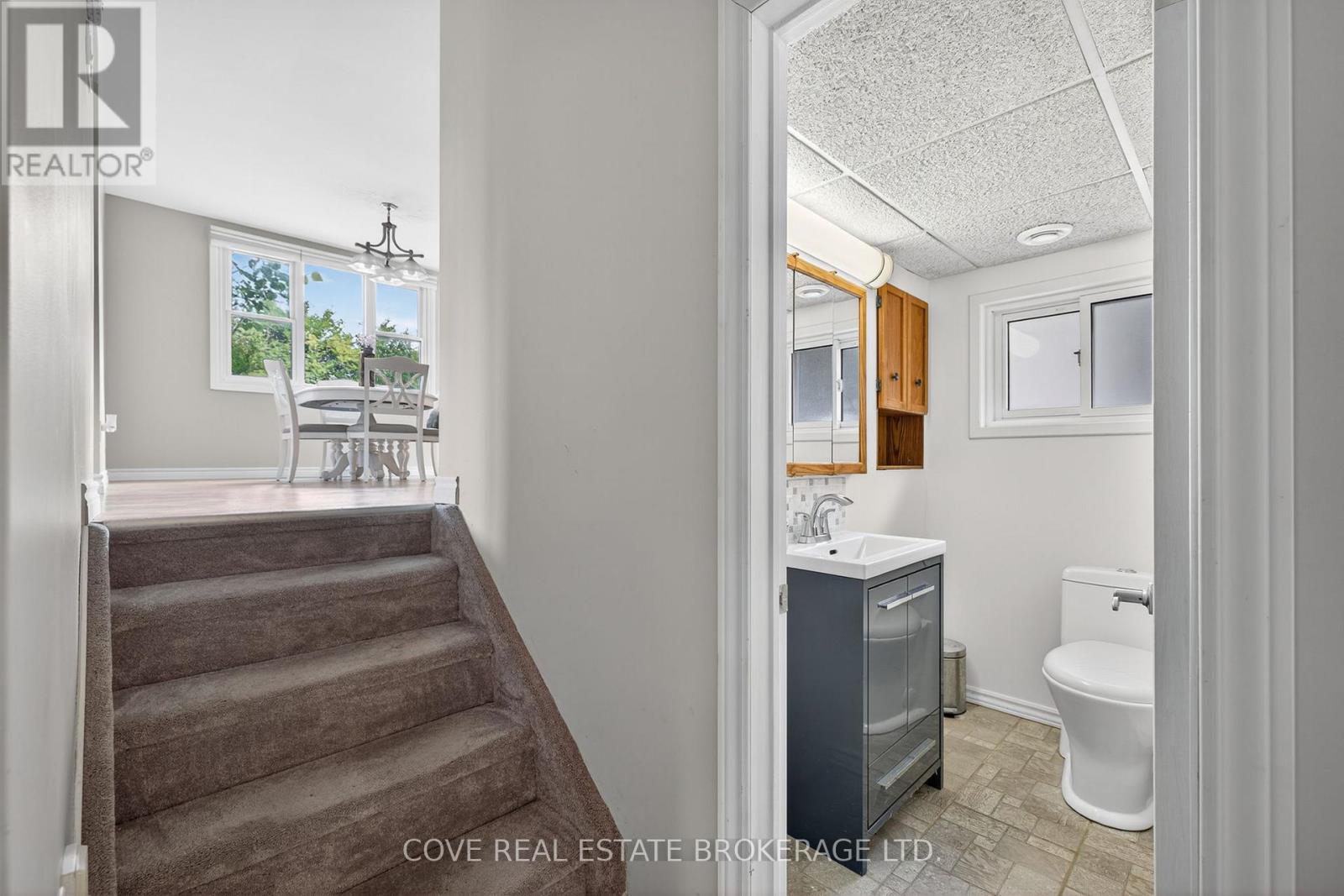 2 Aspen Avenue, St. Thomas, Ontario  N5R 5G4 - Photo 22 - X12373916