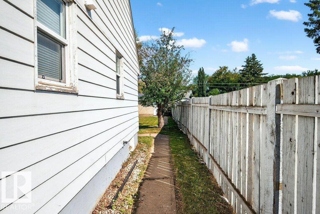 12247 107 St Nw Nw, Edmonton, Alberta  T5G 2S9 - Photo 35 - E4455607