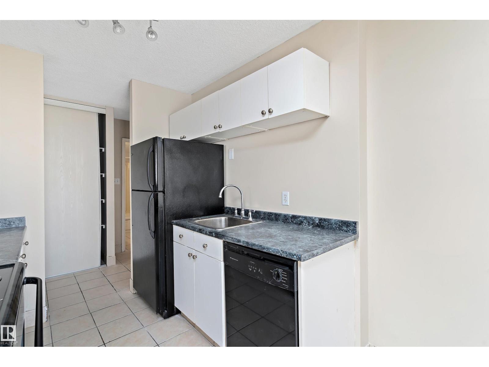 #1401 12141 Jasper Av Nw, Edmonton, Alberta  T5N 3X8 - Photo 24 - E4455608