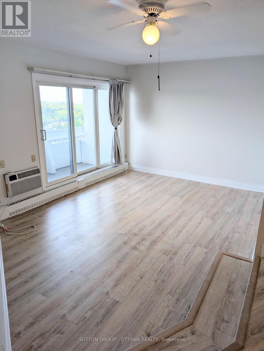 2512 - 1081 Ambleside Drive, Ottawa, Ontario  K2B 8C8 - Photo 7 - X12373727
