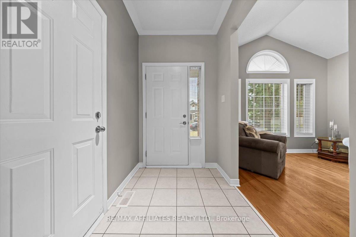 1147 Mulder Avenue, Ottawa, Ontario  K4A 4G8 - Photo 3 - X12373909