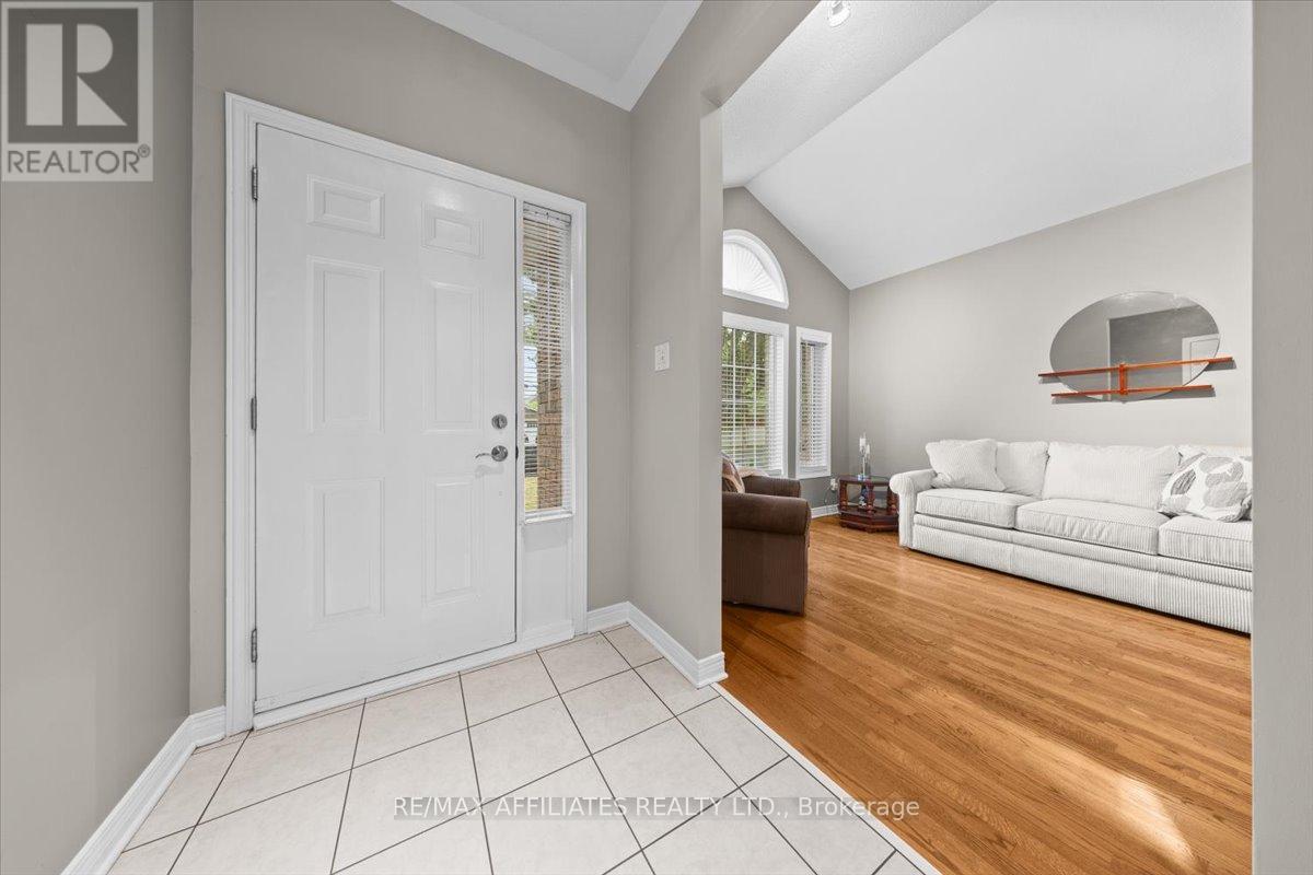 1147 Mulder Avenue, Ottawa, Ontario  K4A 4G8 - Photo 4 - X12373909