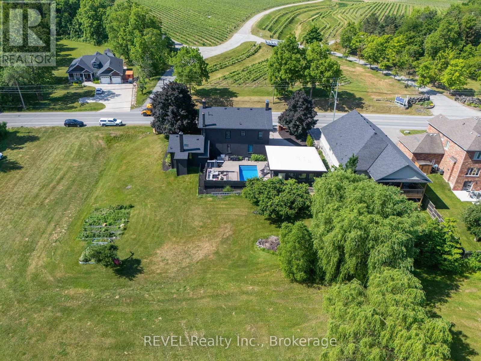 3543 King Street, Lincoln, Ontario  L0R 2C0 - Photo 49 - X12373713