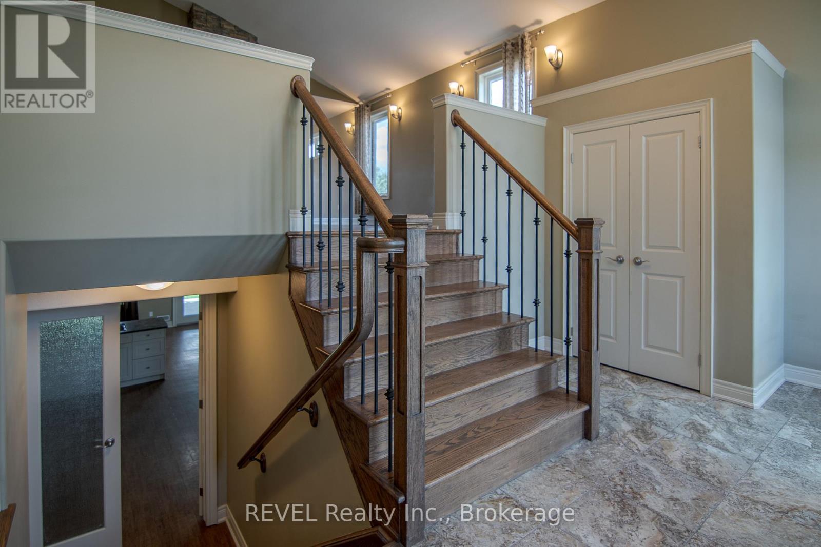 123 Michelle Court, Welland, Ontario  L3C 0A2 - Photo 27 - X12373891