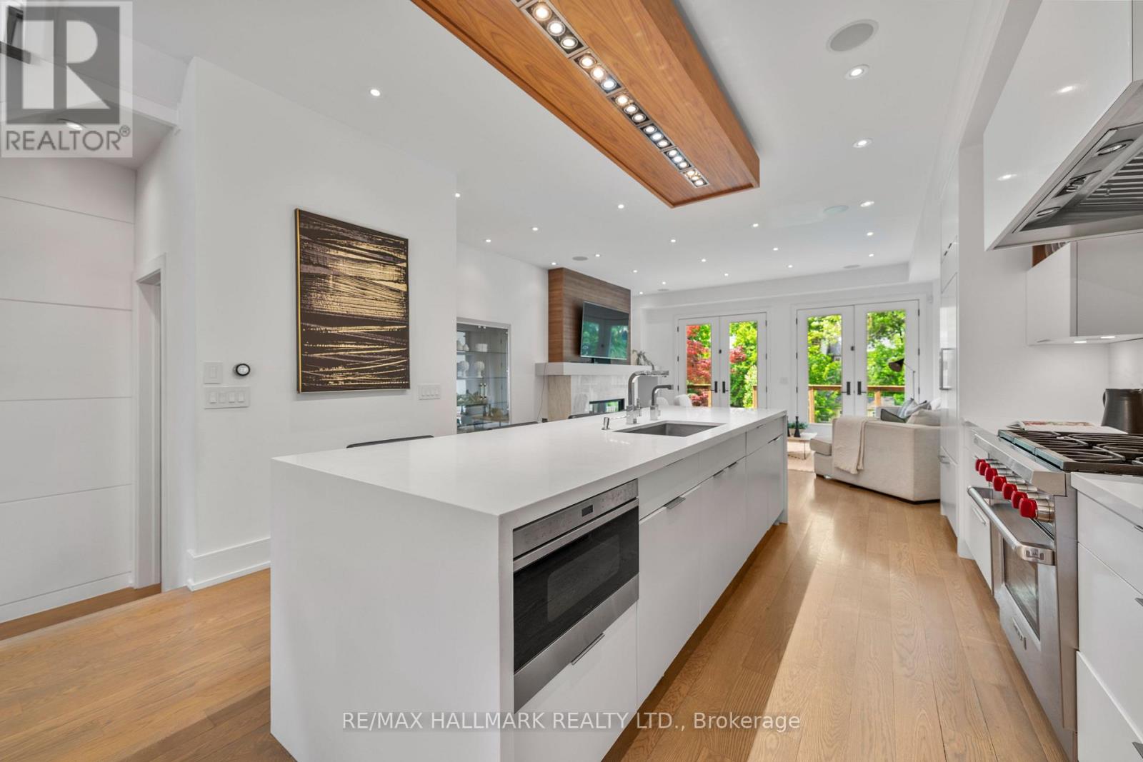 62 St Germain Avenue, Toronto, Ontario  M5M 1V8 - Photo 13 - C12373663