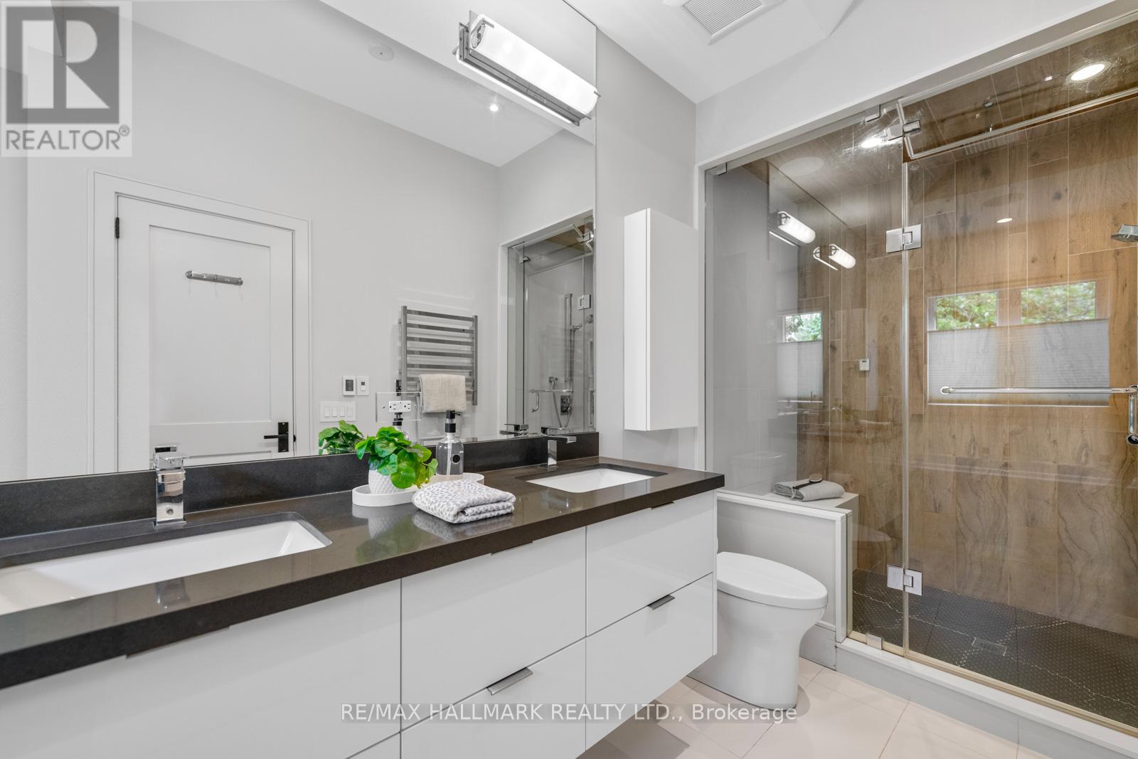 62 St Germain Avenue, Toronto, Ontario  M5M 1V8 - Photo 31 - C12373663