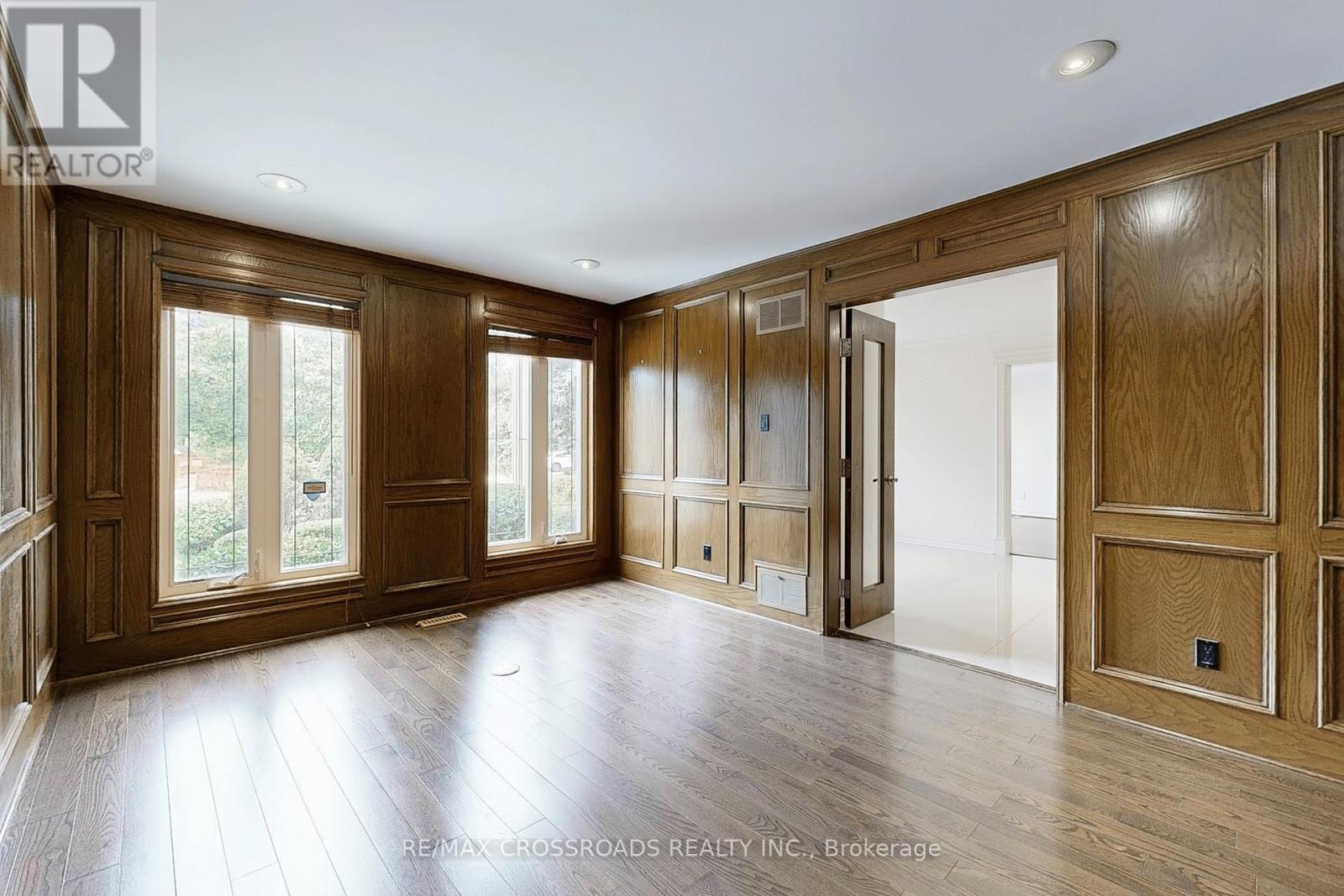 58 Cosmic Drive, Toronto, Ontario  M3B 3G2 - Photo 13 - C12373666