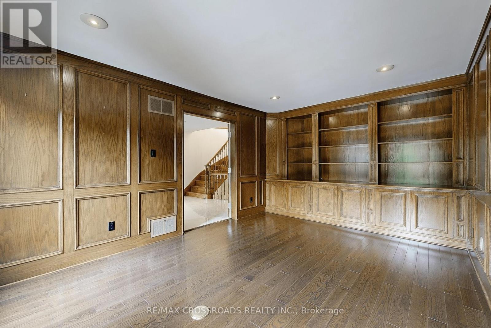 58 Cosmic Drive, Toronto, Ontario  M3B 3G2 - Photo 14 - C12373666