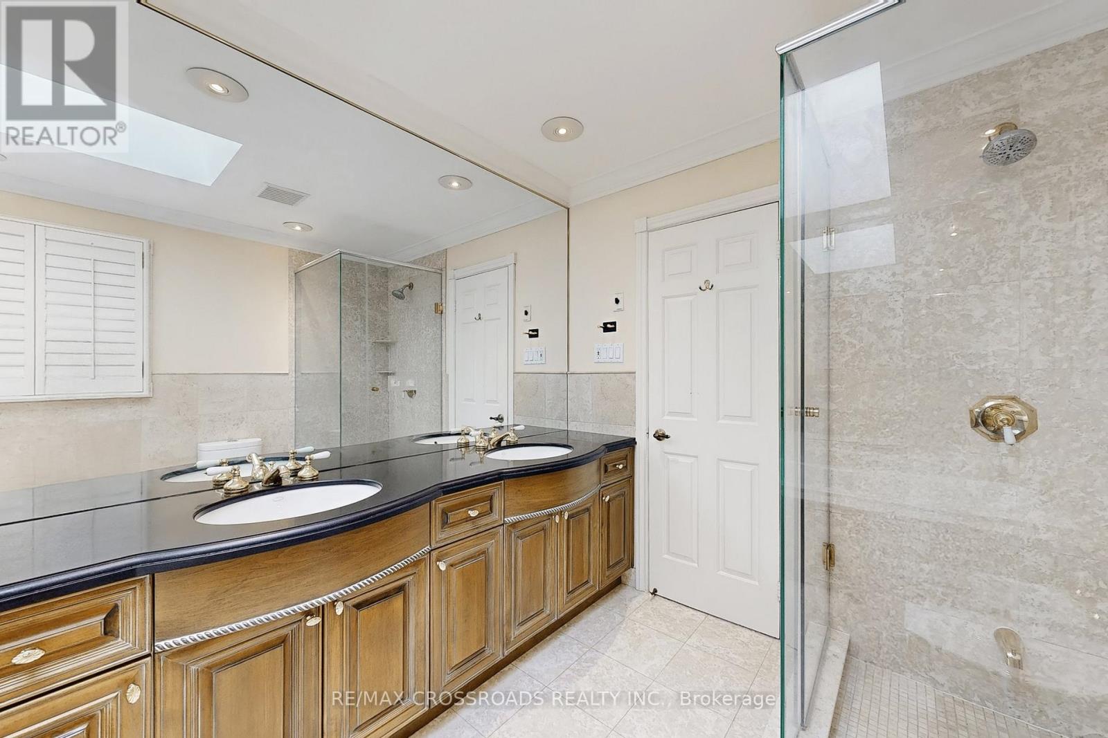 58 Cosmic Drive, Toronto, Ontario  M3B 3G2 - Photo 23 - C12373666