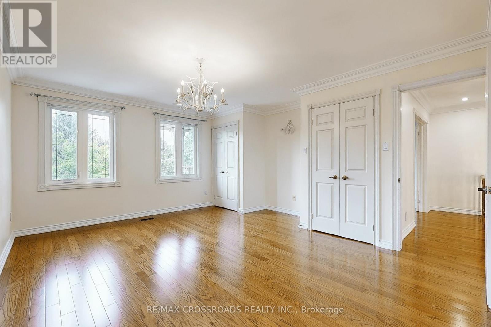 58 Cosmic Drive, Toronto, Ontario  M3B 3G2 - Photo 24 - C12373666
