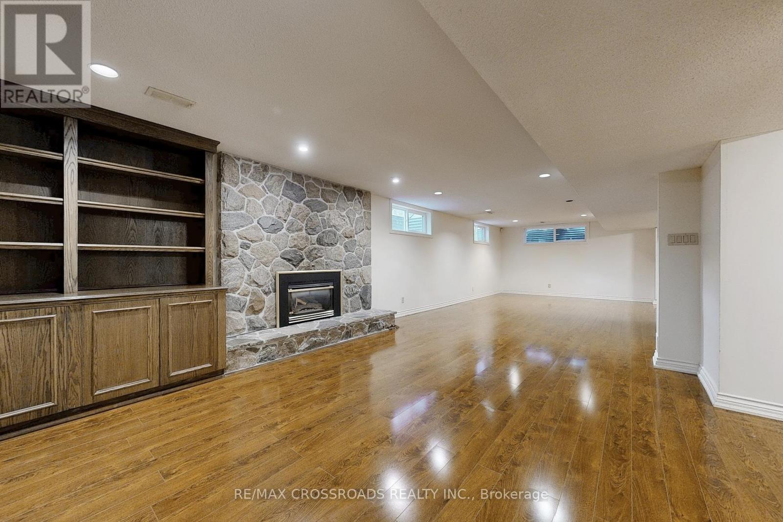 58 Cosmic Drive, Toronto, Ontario  M3B 3G2 - Photo 32 - C12373666