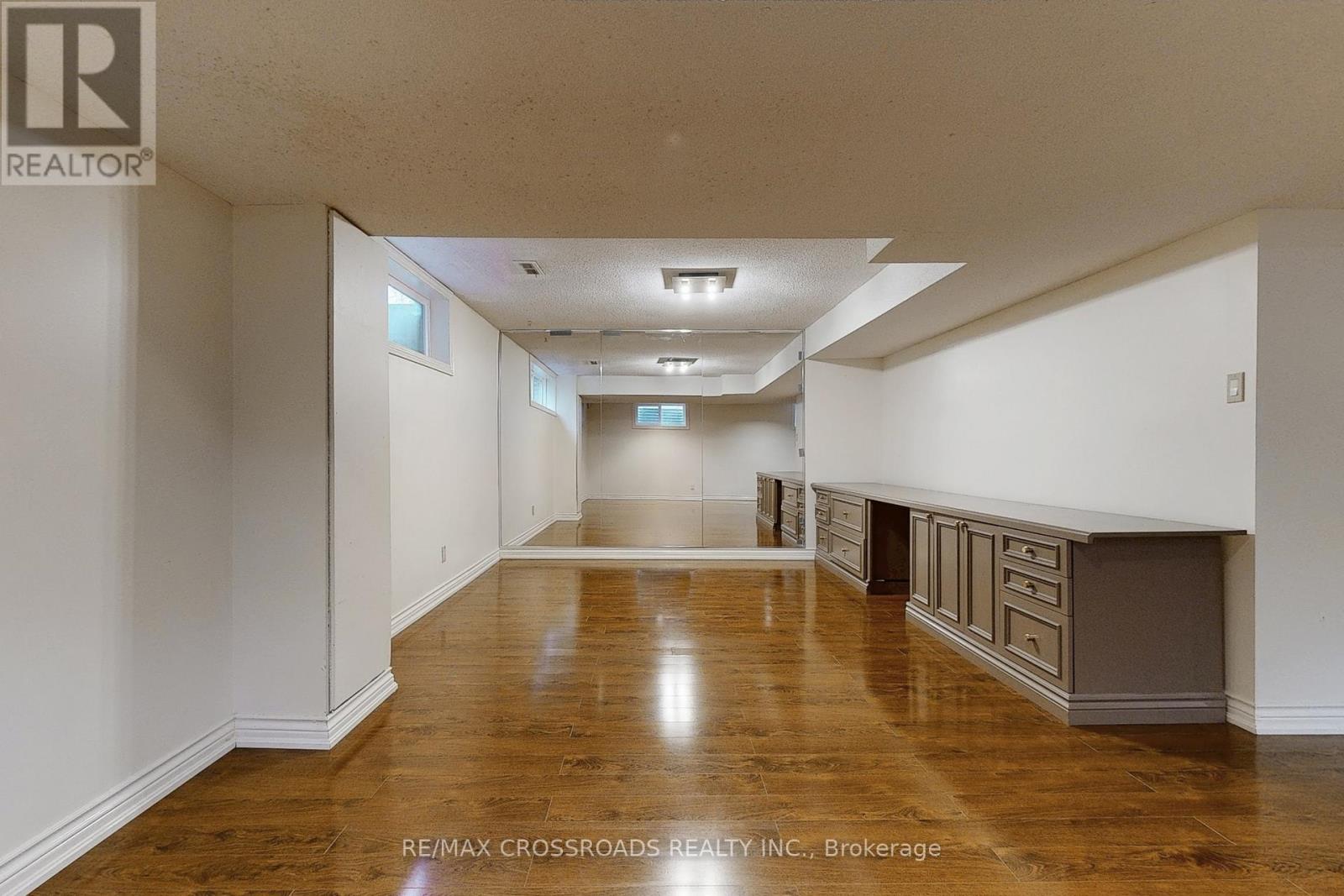 58 Cosmic Drive, Toronto, Ontario  M3B 3G2 - Photo 33 - C12373666