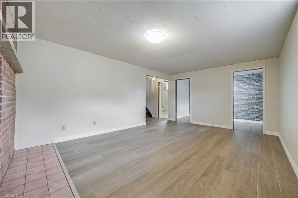 Property at 3 ENVOY Boulevard image 5