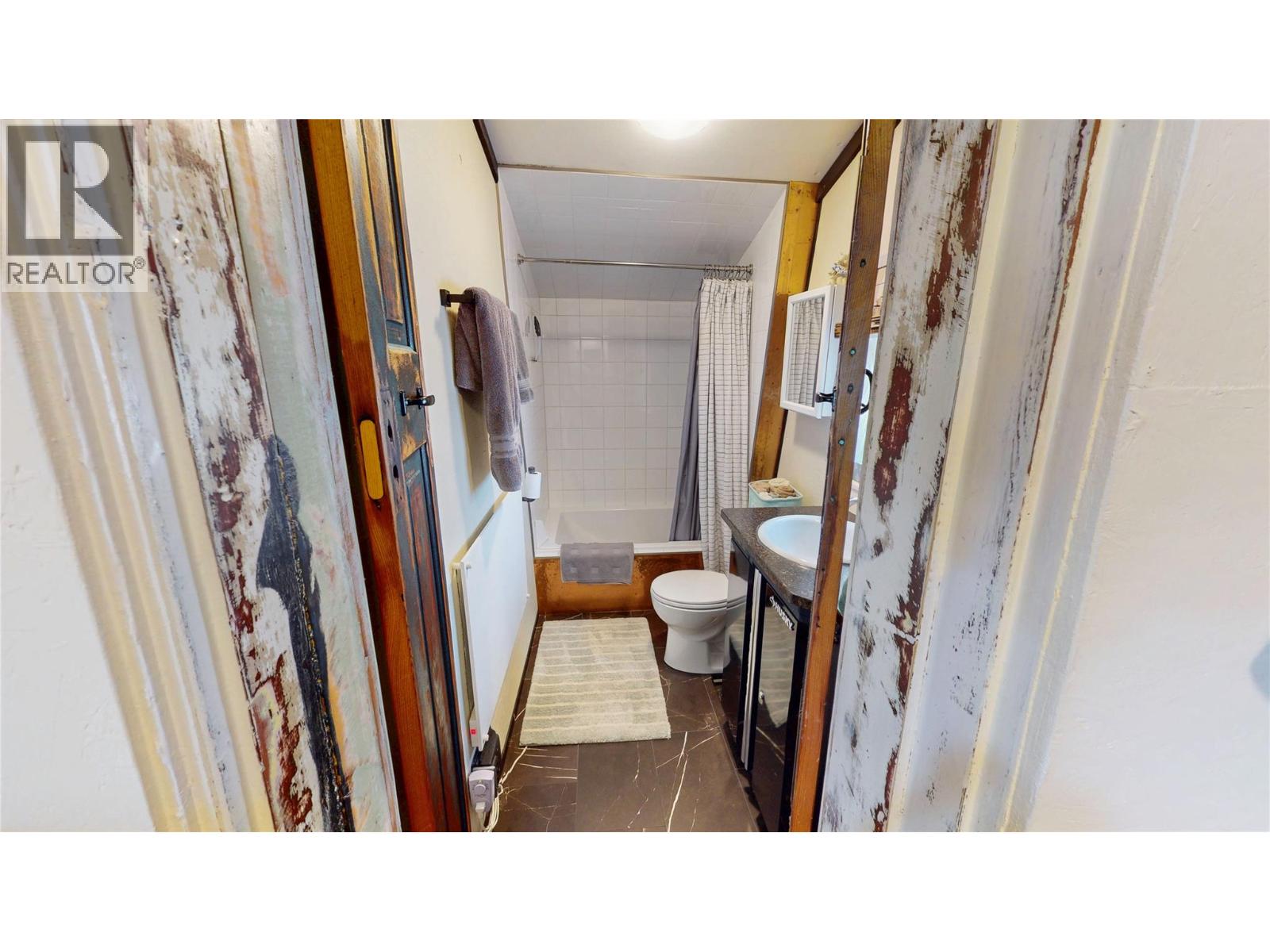 310 Kootenay Street N, Cranbrook, British Columbia  V1C 3T7 - Photo 16 - 10361164