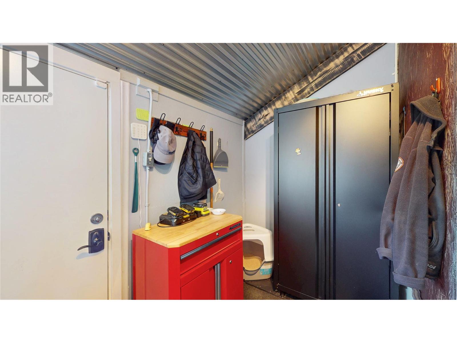 310 Kootenay Street N, Cranbrook, British Columbia  V1C 3T7 - Photo 17 - 10361164