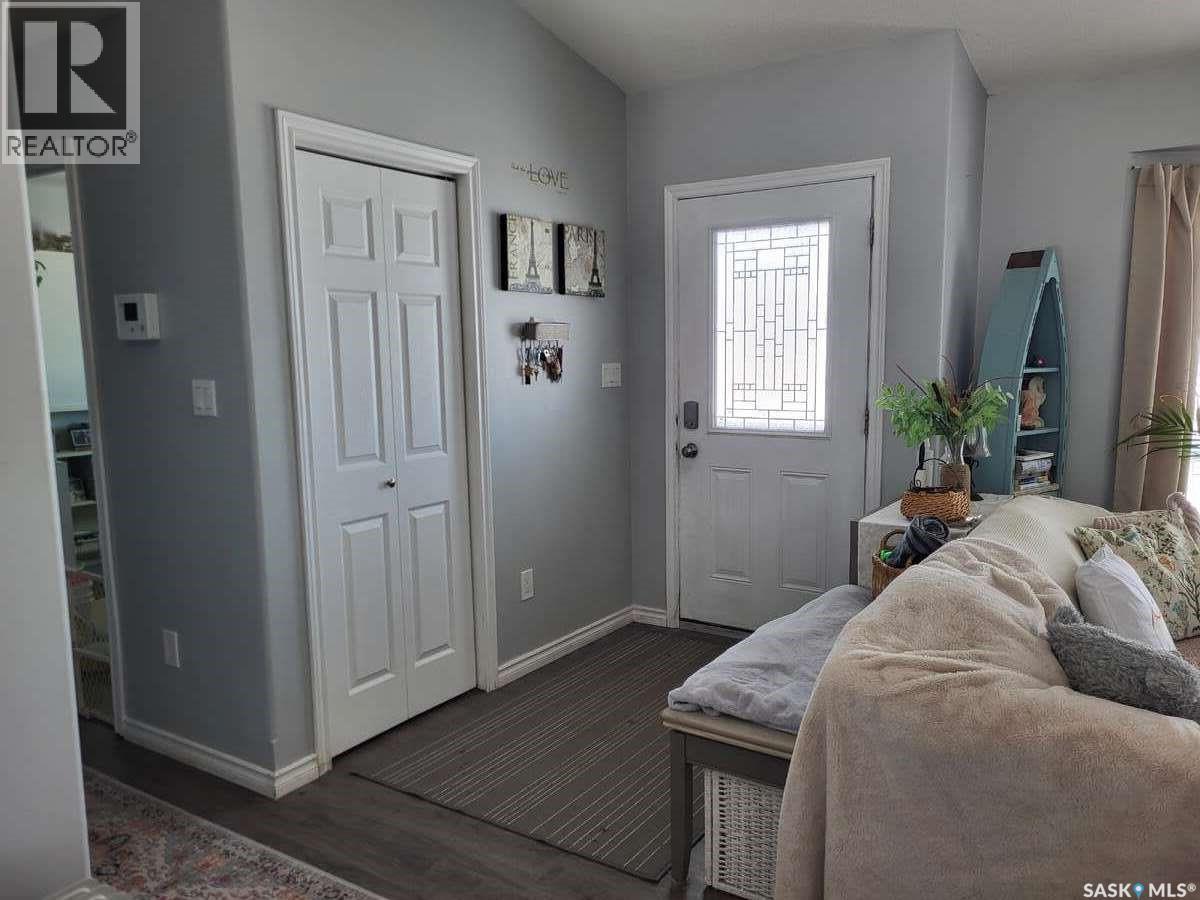 210 Douglas Place, Waseca, Saskatchewan  S0M 3A0 - Photo 16 - SK000320
