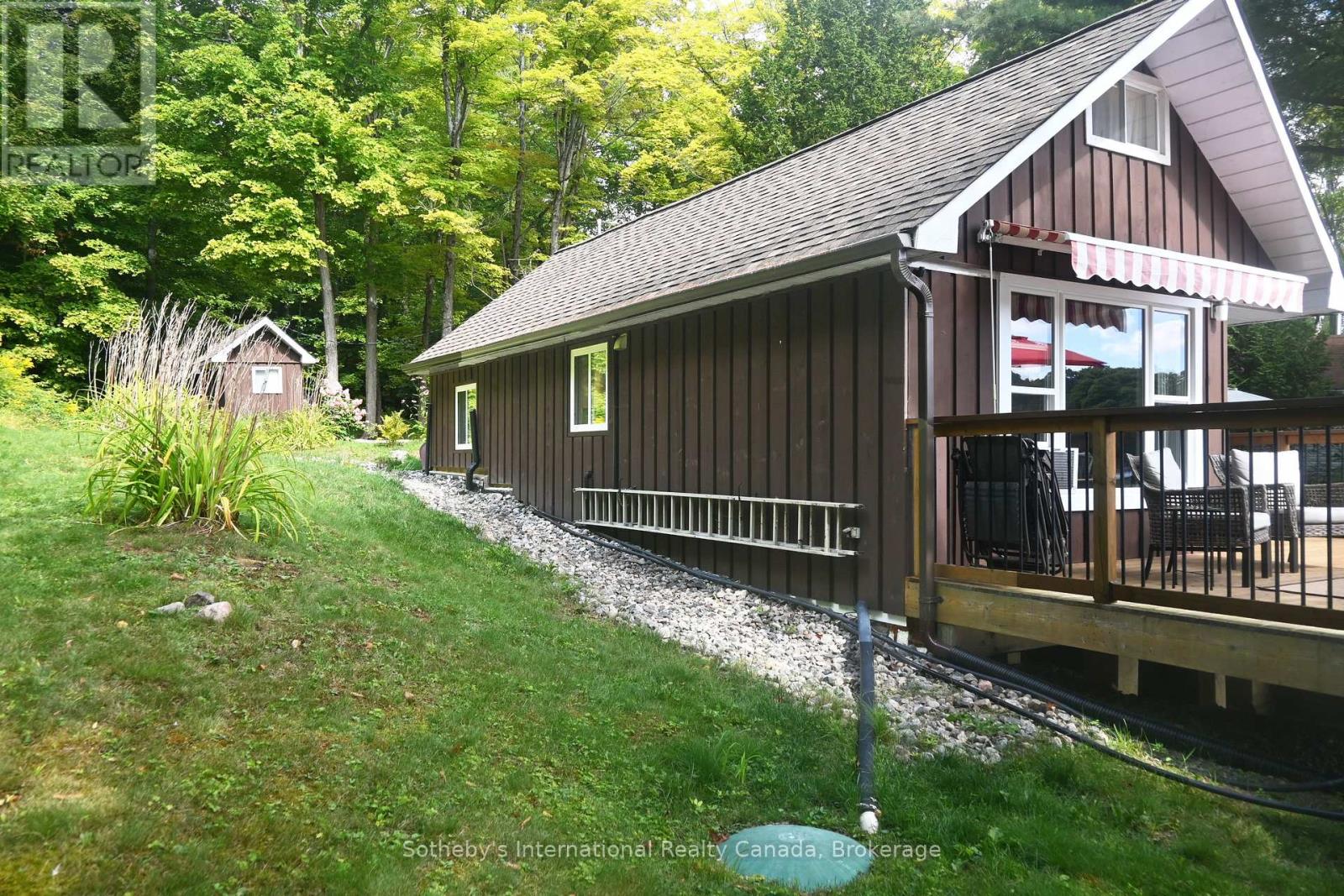 28 Pinewood Road, Mcdougall, Ontario  P2A 2W7 - Photo 4 - X12373765