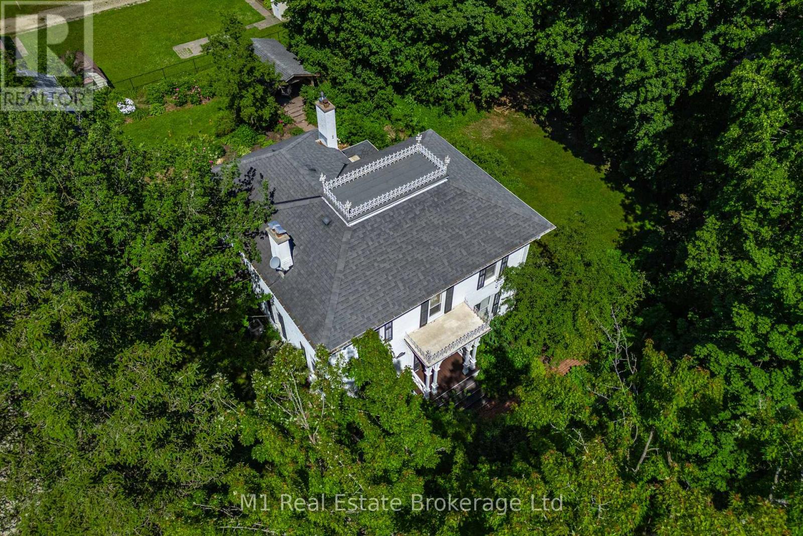 119 John Street W, North Huron, Ontario  N0G 2W0 - Photo 3 - X12373857