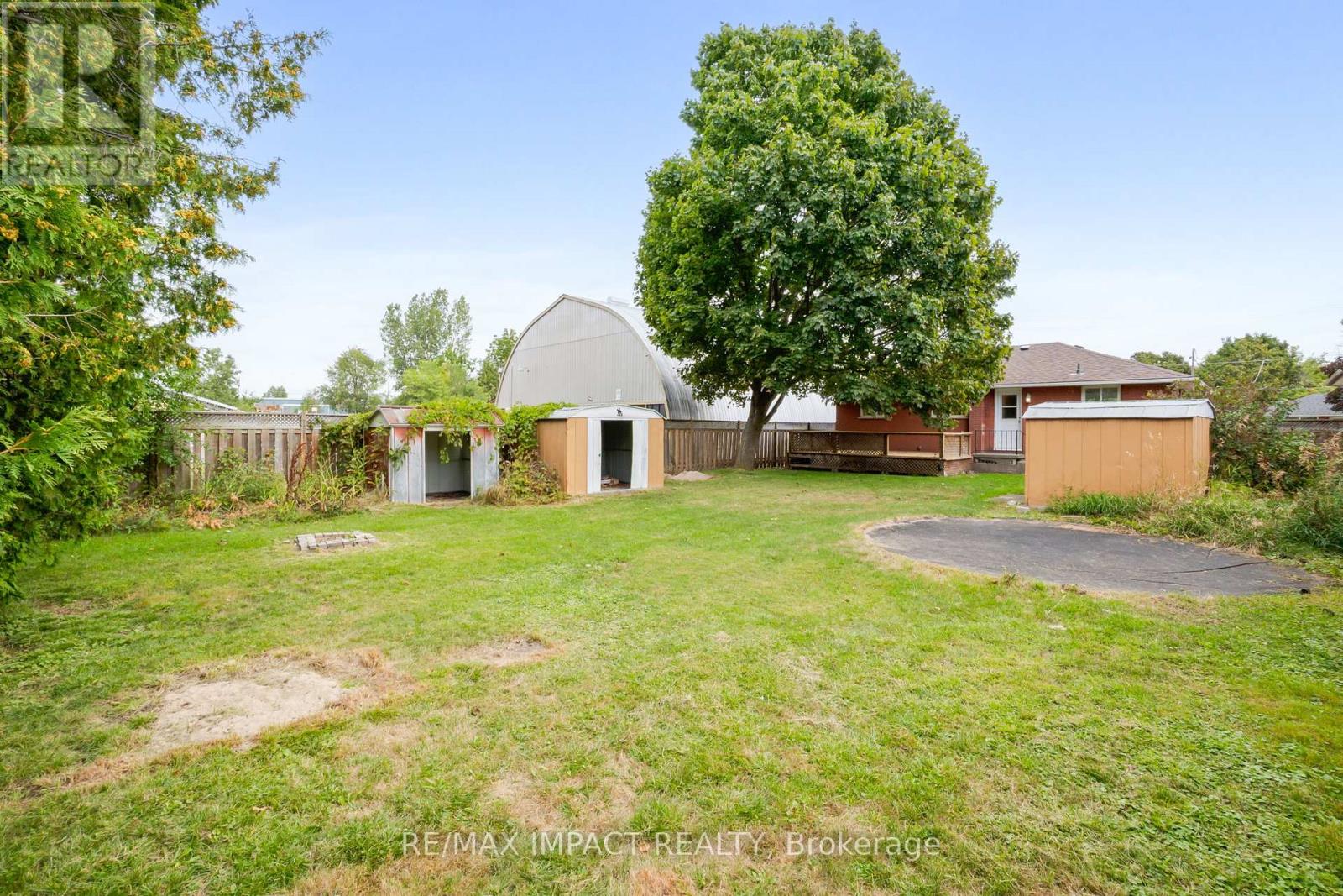 447 Campbell Street, Cobourg, Ontario  K9A 4C3 - Photo 8 - X12373724