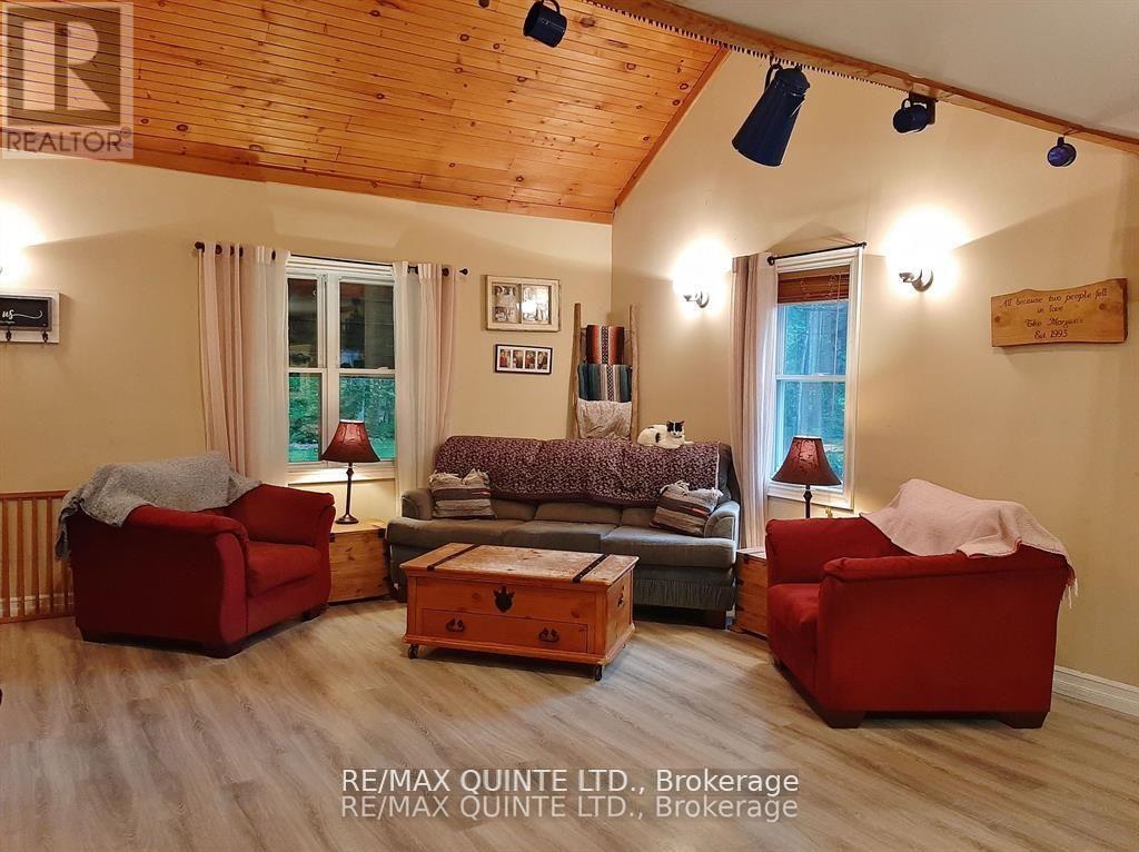 3247 Flinton Road, Addington Highlands, Ontario  K0P 1P0 - Photo 12 - X12373779