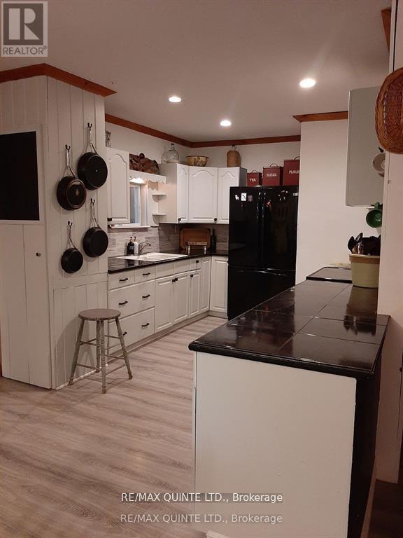 3247 Flinton Road, Addington Highlands, Ontario  K0P 1P0 - Photo 16 - X12373779