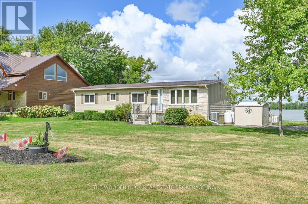 1314 96 Highway, Frontenac Islands, Ontario  K0H 2Y0 - Photo 4 - X12373865