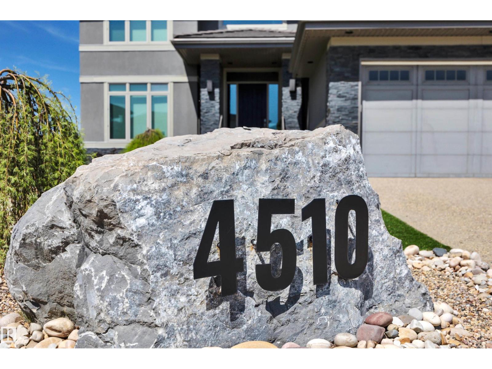 4510 Wingfield Ba Nw, Edmonton, Alberta  T6W 2E1 - Photo 2 - E4455611