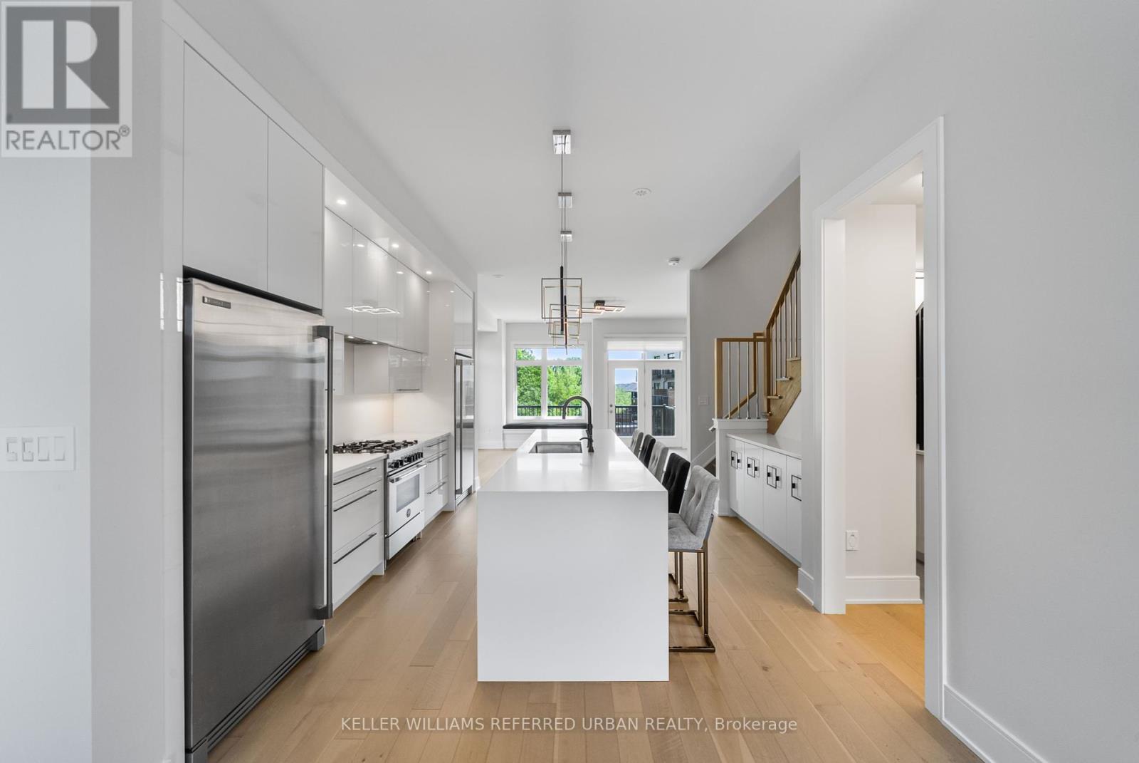 147 Lebovic Campus Drive, Vaughan (Patterson), Ontario  L6A 5A1 - Photo 15 - N12373661
