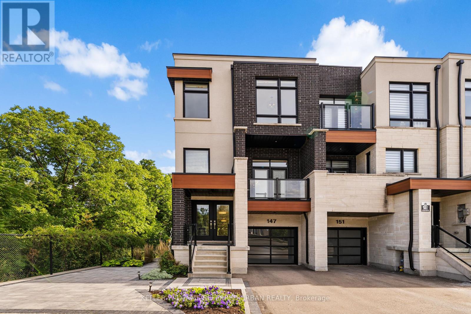 147 Lebovic Campus Drive, Vaughan (Patterson), Ontario  L6A 5A1 - Photo 2 - N12373661