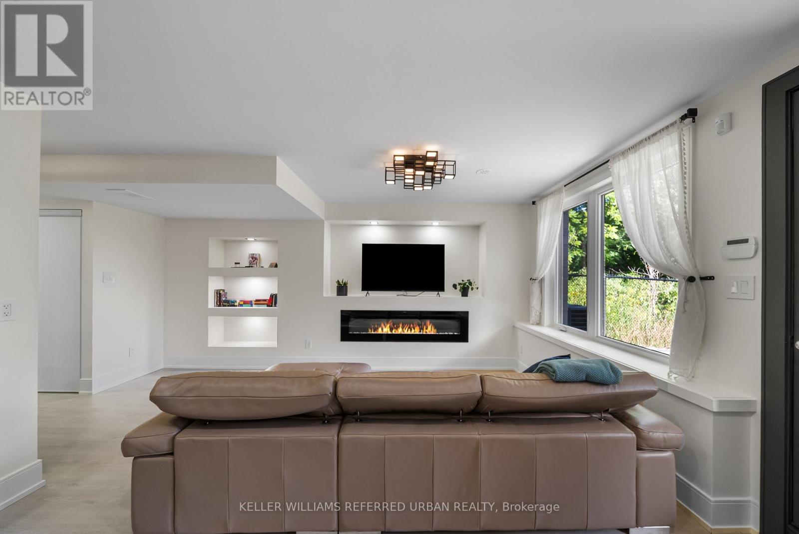 147 Lebovic Campus Drive, Vaughan (Patterson), Ontario  L6A 5A1 - Photo 40 - N12373661