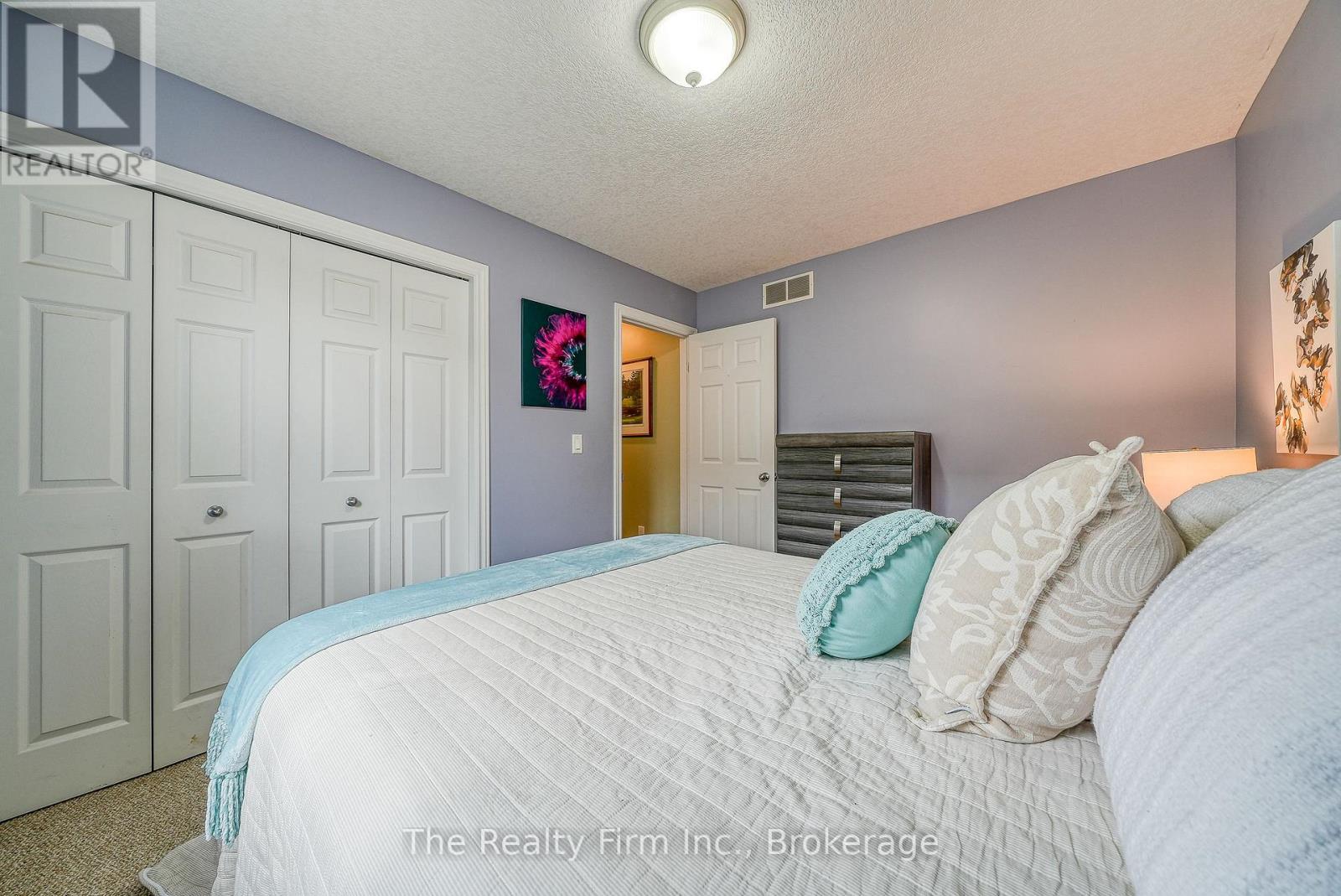 4 Kerr Crescent, Ingersoll, Ontario  N5C 4H2 - Photo 20 - X12373760