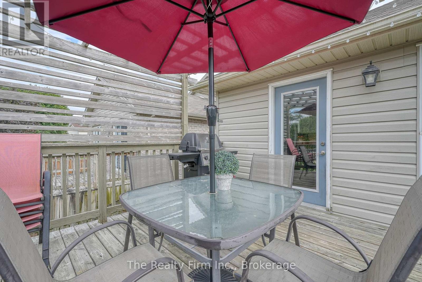 4 Kerr Crescent, Ingersoll, Ontario  N5C 4H2 - Photo 43 - X12373760