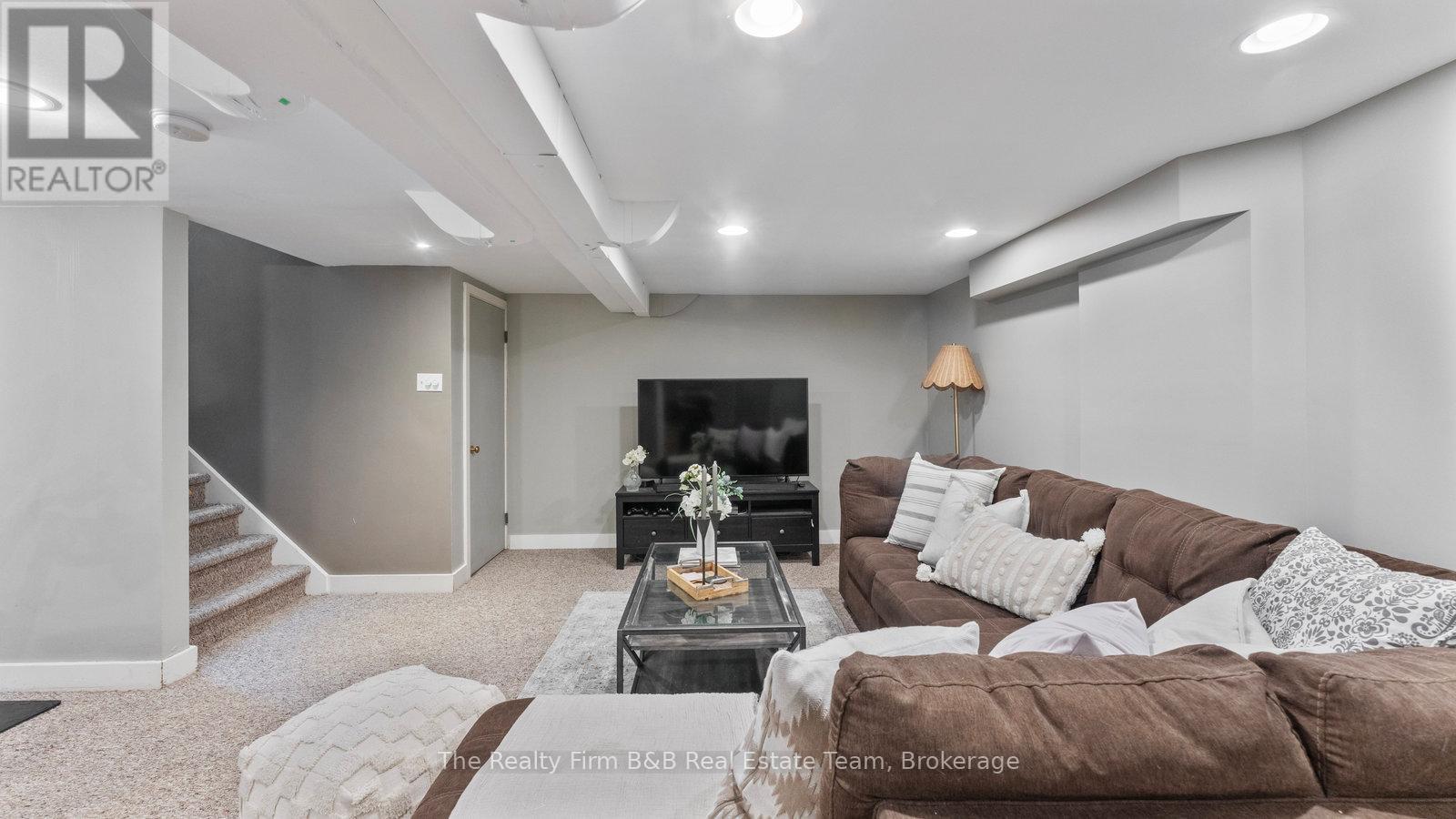 459 Devonshire Avenue, Woodstock, Ontario  N4S 5P5 - Photo 33 - X12373838