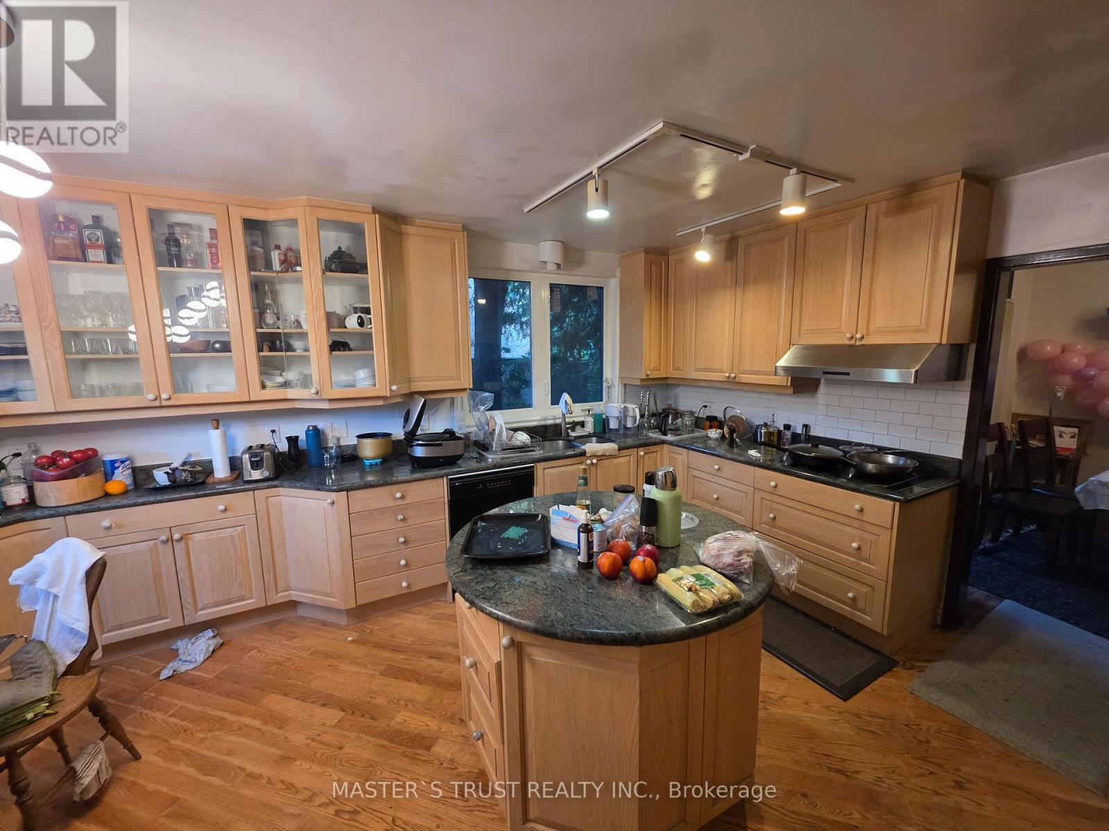 2 Craigmont Drive, Toronto, Ontario  M2H 1C5 - Photo 2 - C12369420