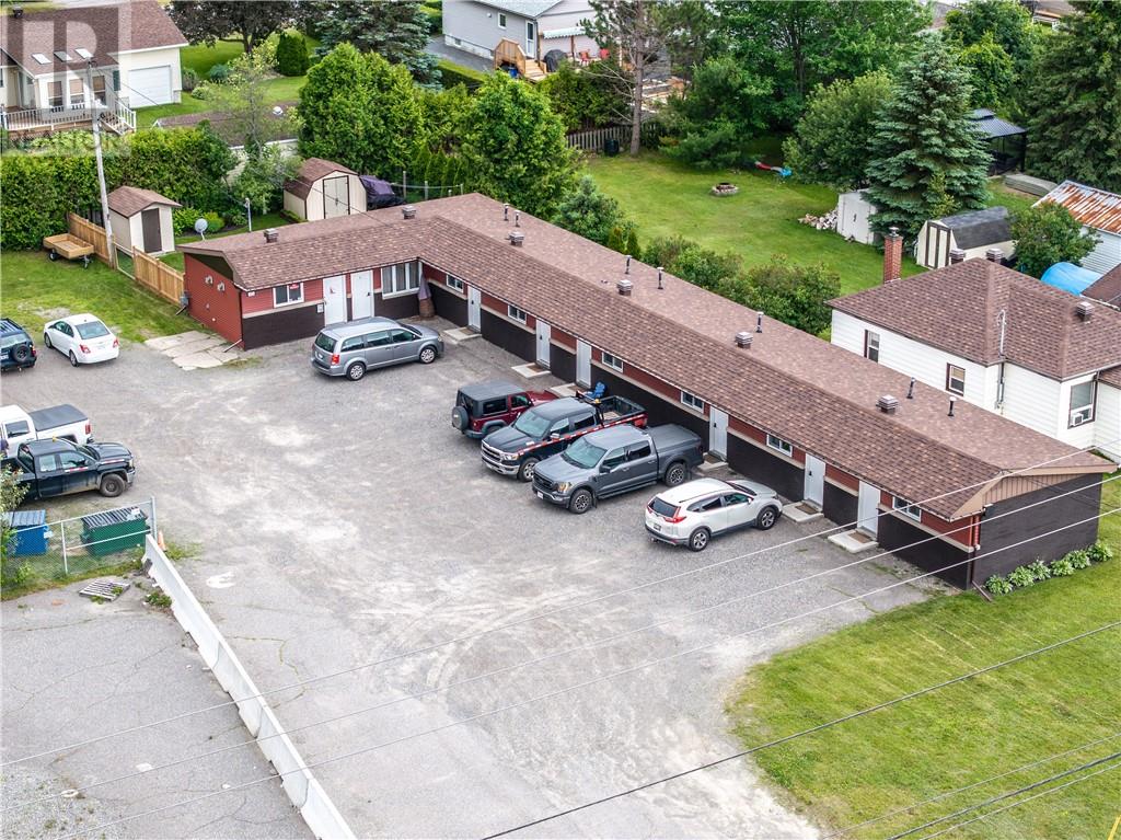 6139 N Highway 69 Highway, Hanmer, Ontario  P3P 1L1 - Photo 3 - 2123243