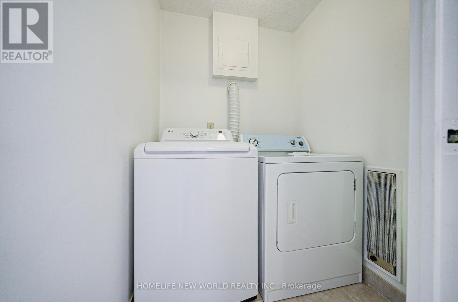 325 - 1455 Williamsport Drive, Mississauga, Ontario  L4X 2T5 - Photo 34 - W12373607