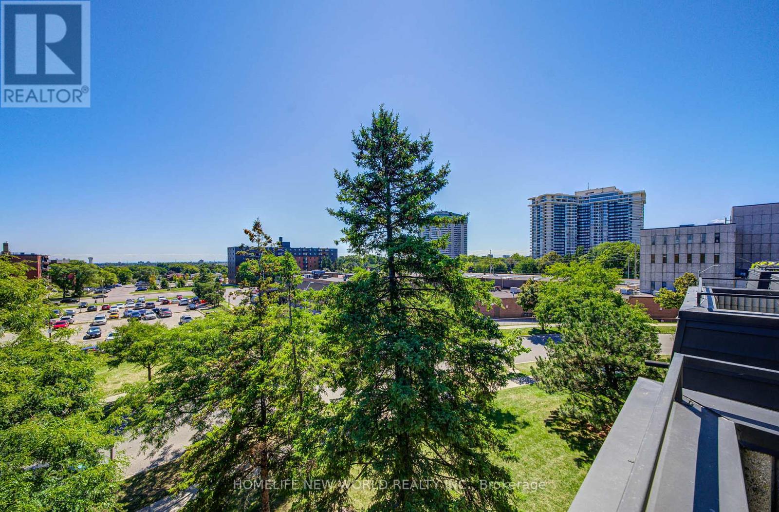 325 - 1455 Williamsport Drive, Mississauga, Ontario  L4X 2T5 - Photo 38 - W12373607