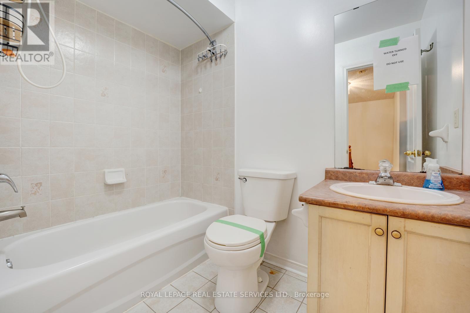 73 Mare Crescent, Toronto (West Humber-Clairville), Ontario  M9W 7E7 - Photo 18 - W12373628