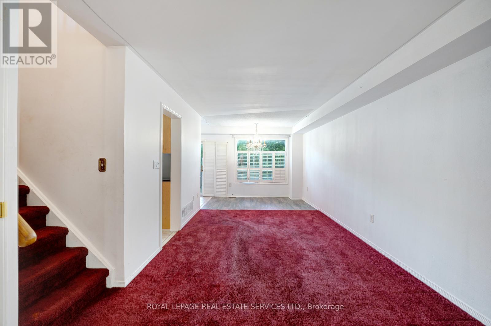 73 Mare Crescent, Toronto (West Humber-Clairville), Ontario  M9W 7E7 - Photo 3 - W12373628