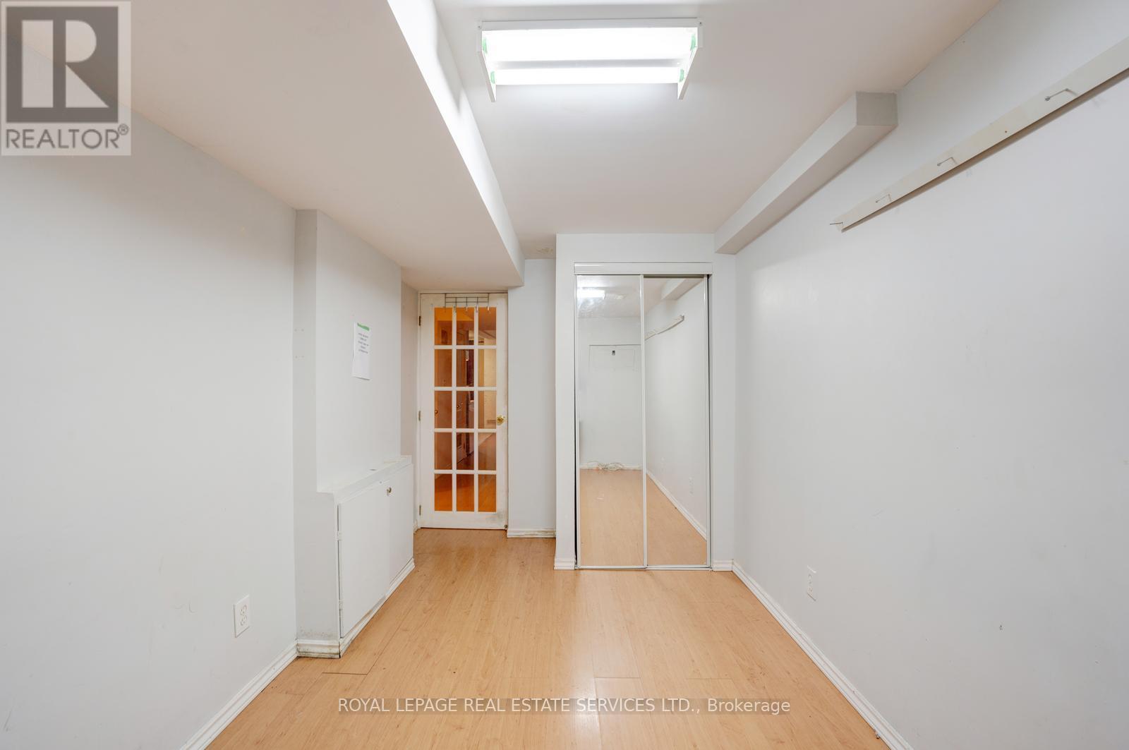 73 Mare Crescent, Toronto (West Humber-Clairville), Ontario  M9W 7E7 - Photo 33 - W12373628
