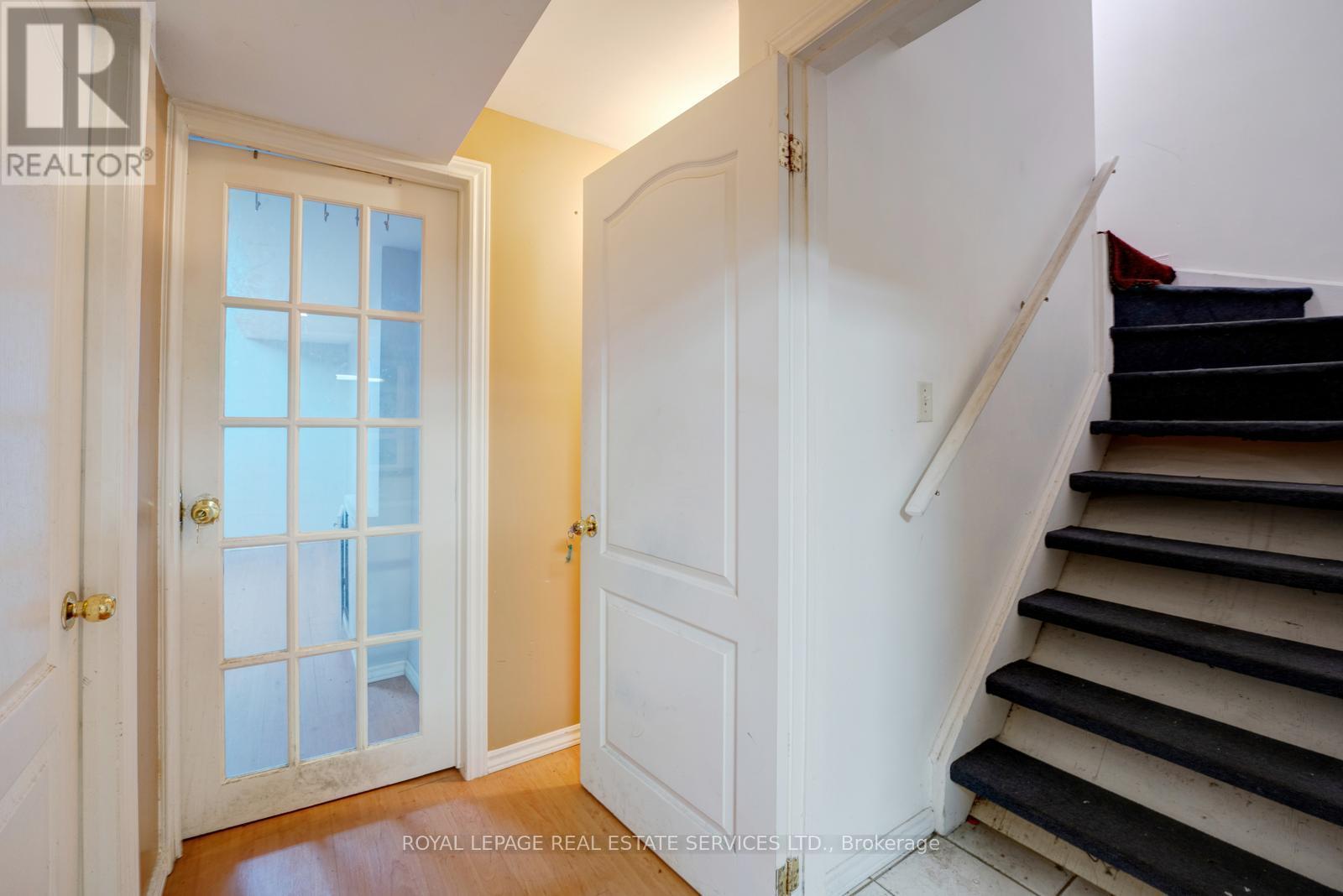 73 Mare Crescent, Toronto (West Humber-Clairville), Ontario  M9W 7E7 - Photo 41 - W12373628