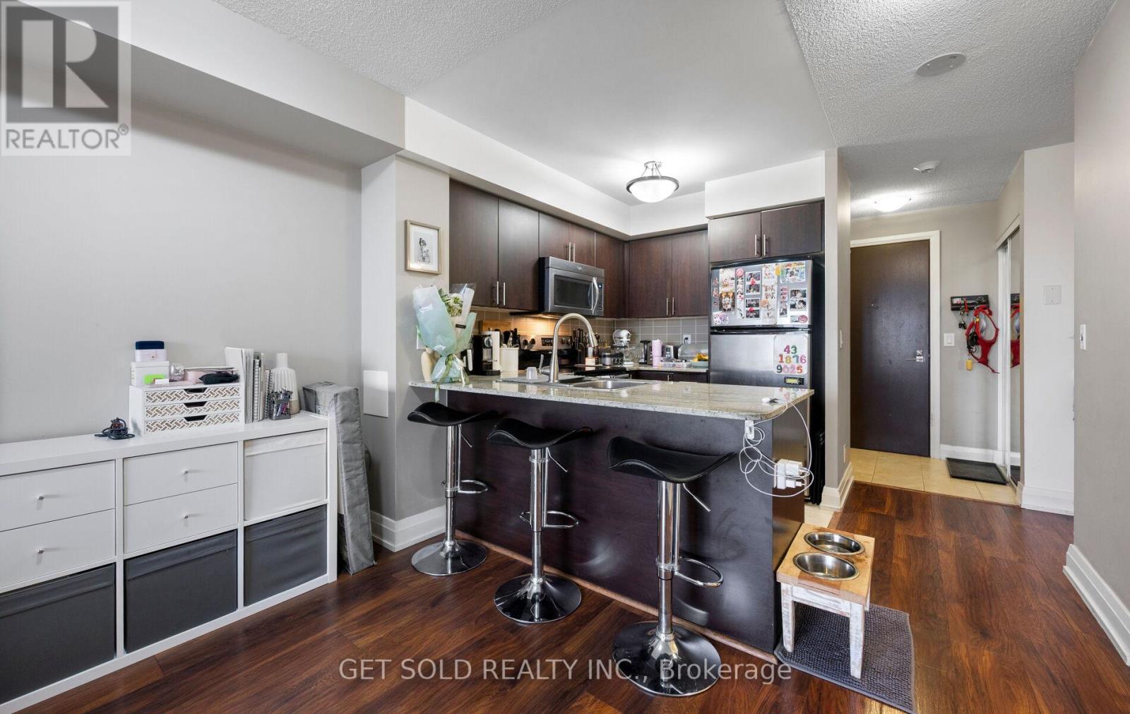 914 - 1060 Sheppard Avenue W, Toronto, Ontario  M3J 0G7 - Photo 13 - W12373680
