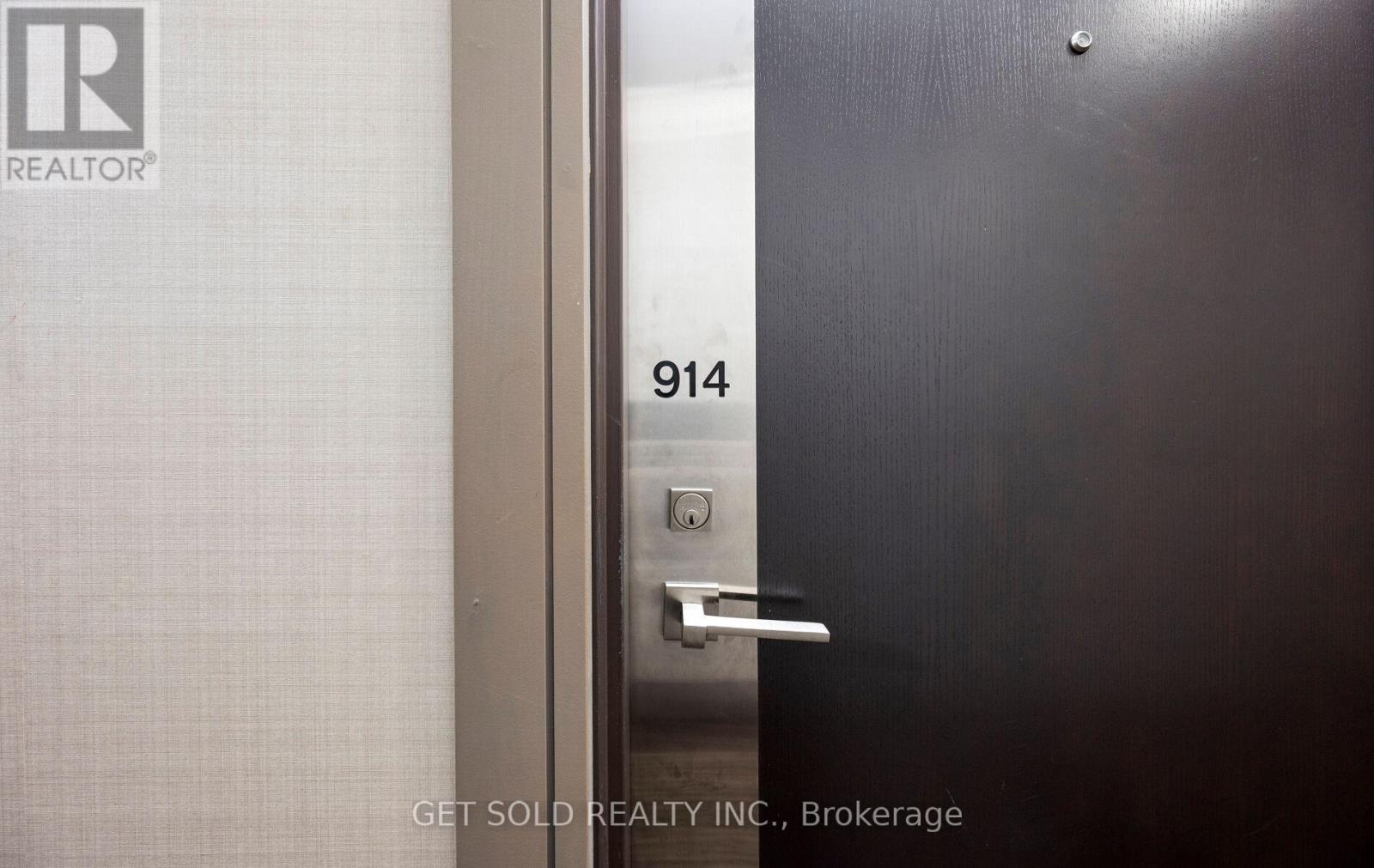 914 - 1060 Sheppard Avenue W, Toronto, Ontario  M3J 0G7 - Photo 2 - W12373680