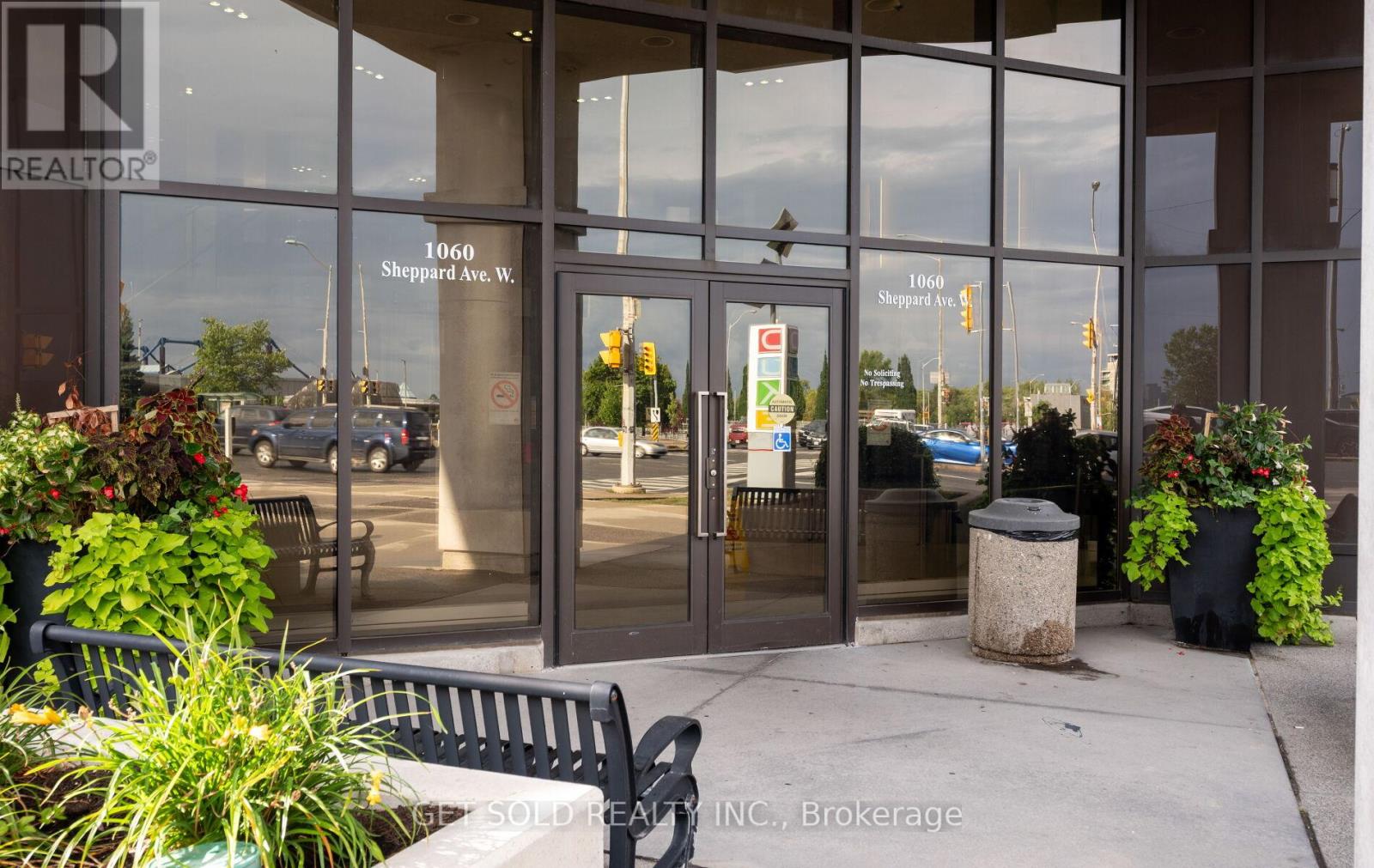 914 - 1060 Sheppard Avenue W, Toronto, Ontario  M3J 0G7 - Photo 32 - W12373680