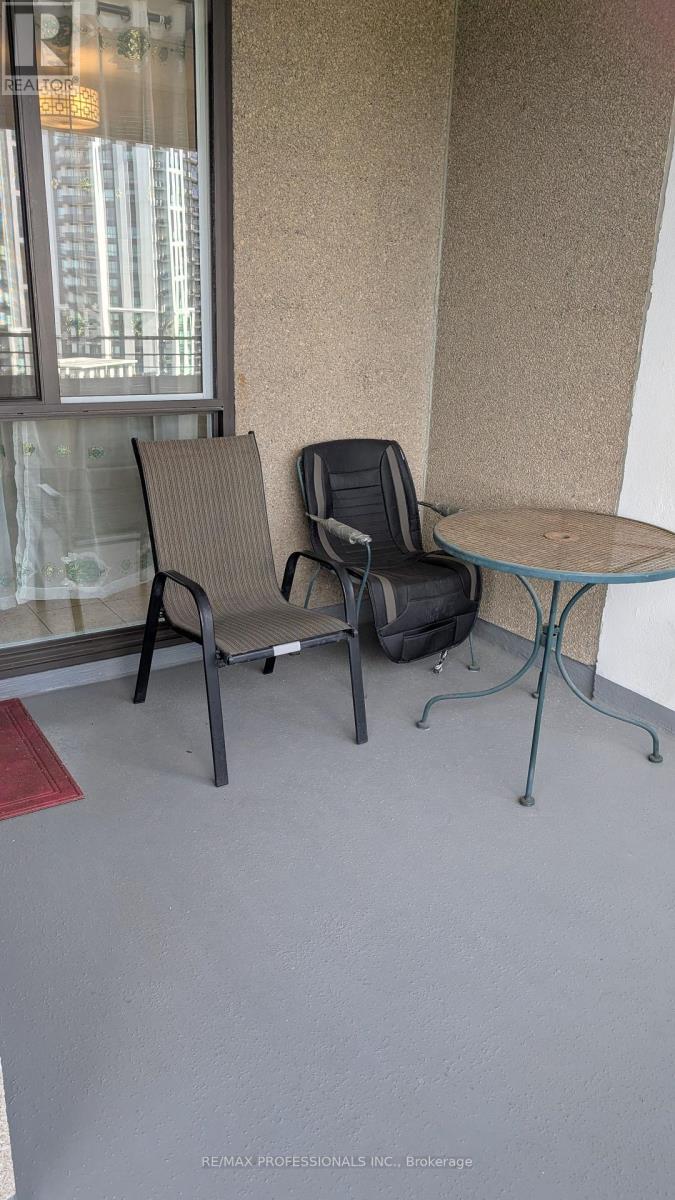 1003 - 1320 Mississauga Valley Boulevard, Mississauga, Ontario  L5A 3S9 - Photo 10 - W12373698