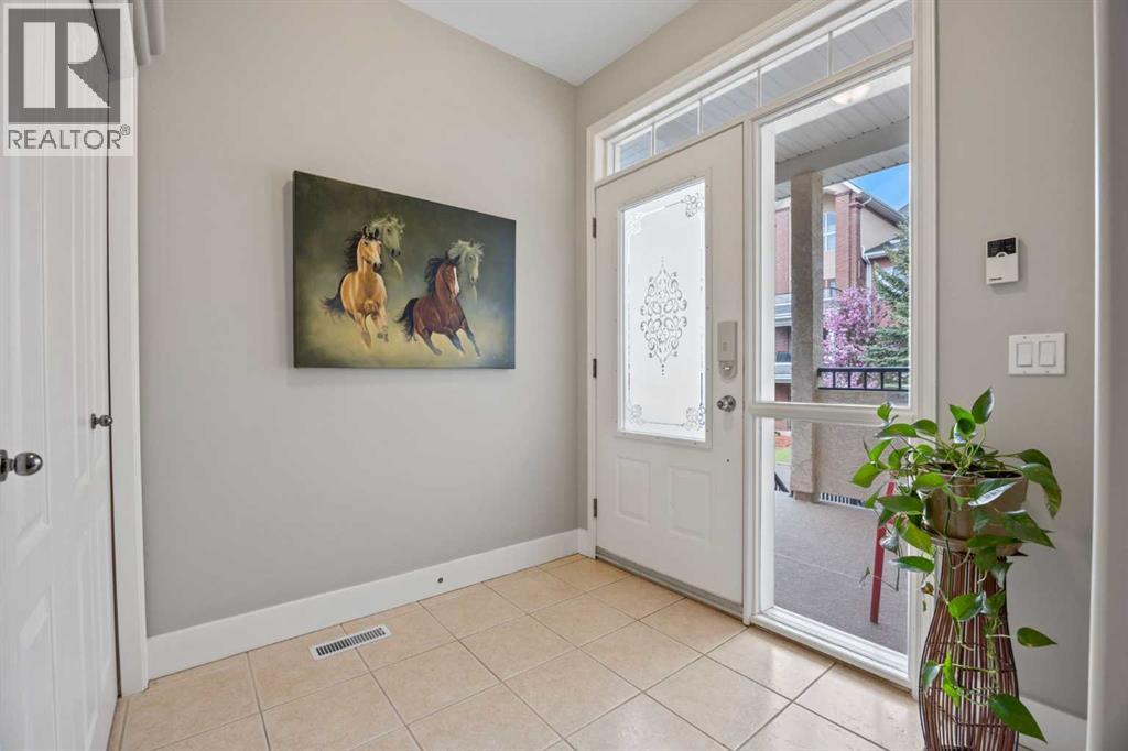 Property at 19 Sierra Morena Landing SW image 5