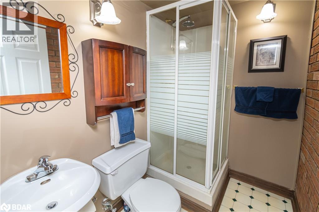 1053 Westmount Avenue, Innisfil, Ontario  L9S 1W7 - Photo 15 - 40763814