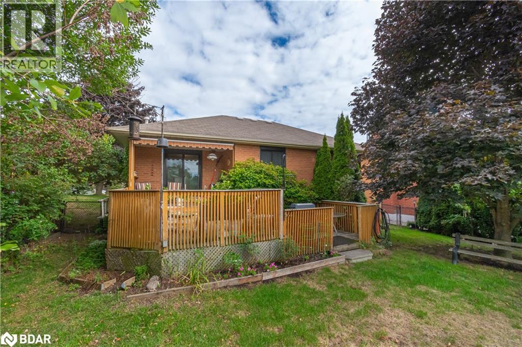 1053 Westmount Avenue, Innisfil, Ontario  L9S 1W7 - Photo 18 - 40763814