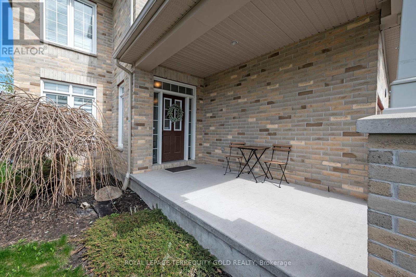 433 Callisto Way, Ottawa, Ontario  K2J 0Z3 - Photo 3 - X12373683